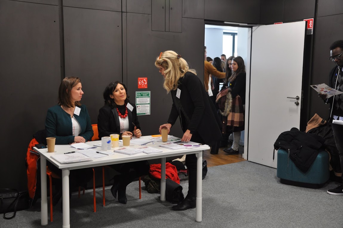 point d'accueil des participantes à la matinale ldigital